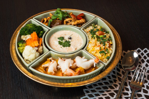 White_Elephant_LazySusan_032025 copy Lazy Susan Lunch, White Elephant Restaurant Zurich